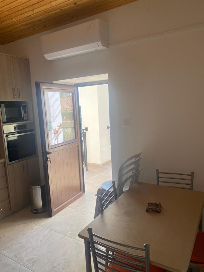 Theonikoshouse Apartment Agros Exterior foto